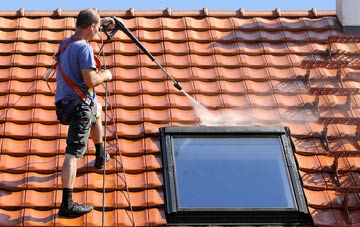roof cleaning Creeton, Lincolnshire